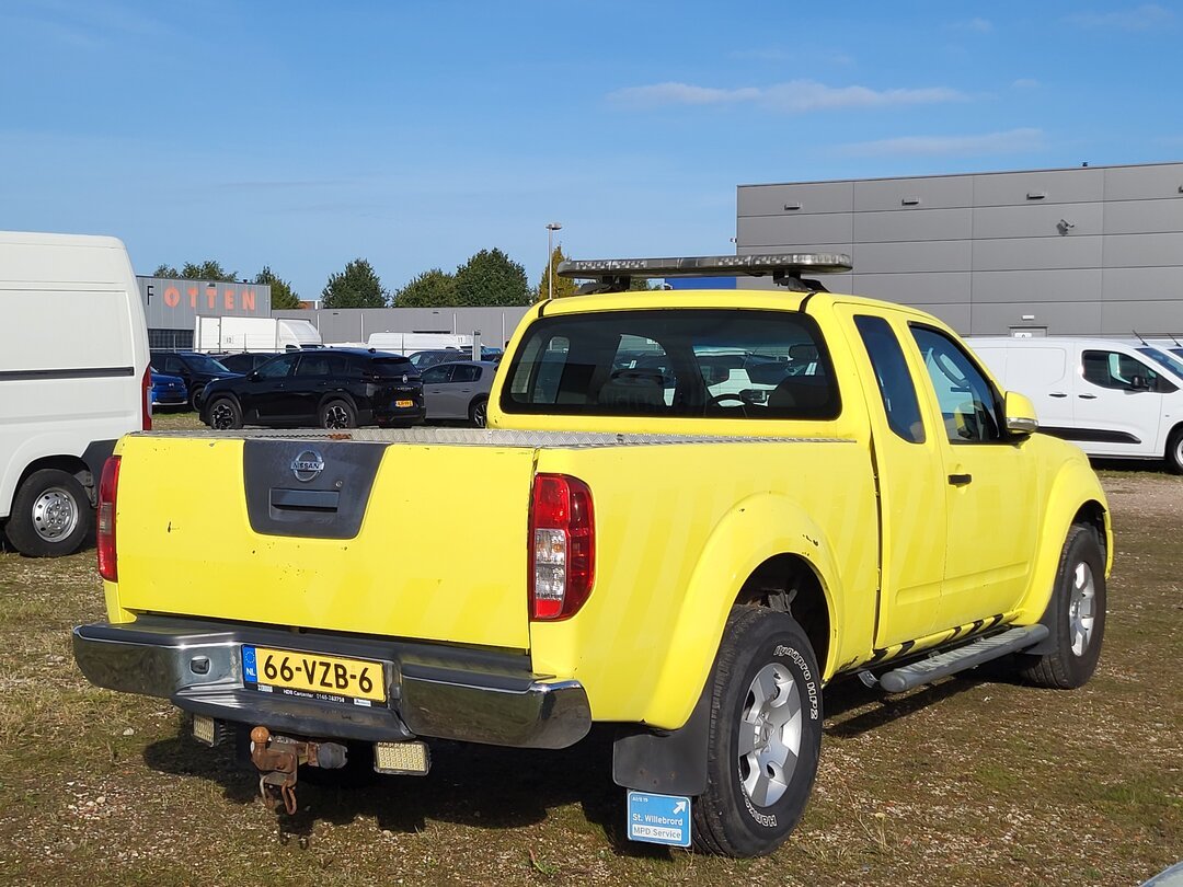 Nissan Navara 2.5 dCi 171pk Pickup 2009 – foto 4 – kavel bij BAS World Auctions, Zwolle
