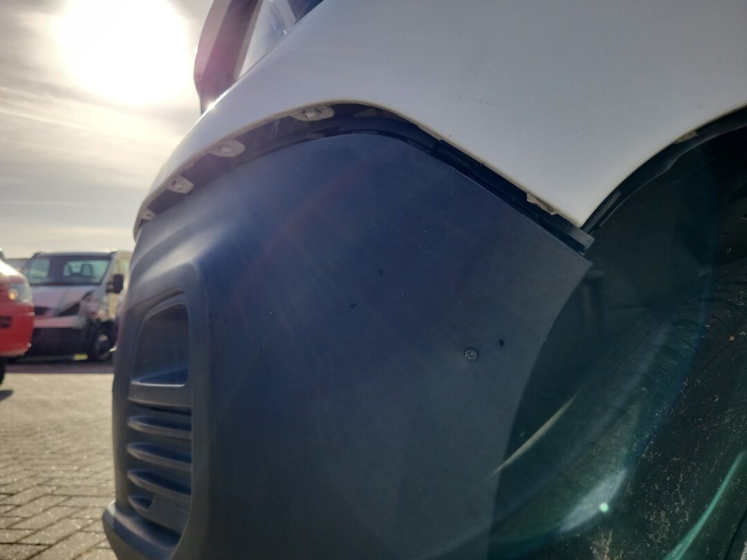 Peugeot Partner 1.5 BlueHDi DAMAGED Pro 76pk EURO6 2020 – foto 4 – kavel bij BAS World Auctions, Zwolle