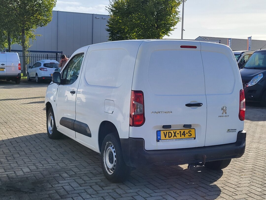 Peugeot Partner 1.5 BlueHDi DAMAGED Pro 76pk EURO6 2020 – foto 5 – kavel bij BAS World Auctions, Zwolle
