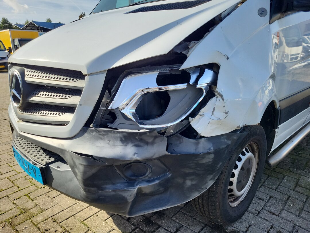 Mercedes Sprinter 314 CDI 9 Persons Wheelchair Automatic Lift DAMAGED! MOT 28-11-2026 2016 – foto 2 – kavel bij BAS World Auctions, Zwolle