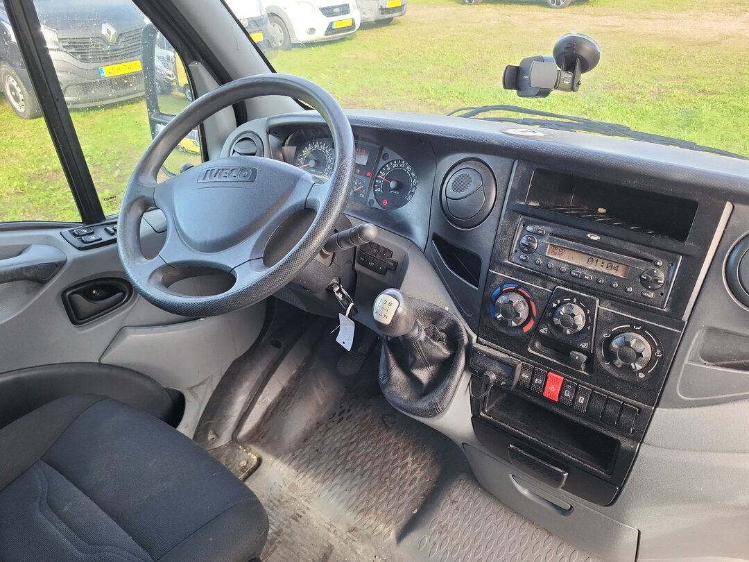 Iveco Daily 29L12 H2 MOT 20-02-2027 – foto 5 – kavel bij BAS World Auctions, Zwolle