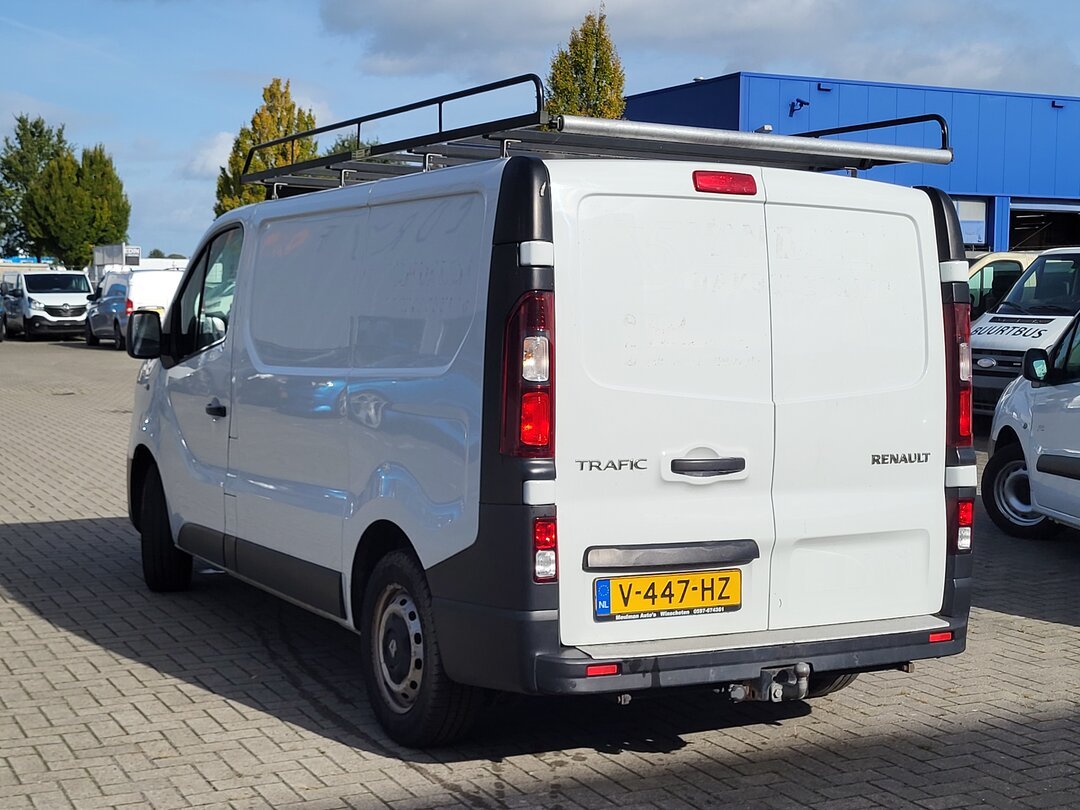 Renault Trafic !ENGINE BROKEN! 1.6 dCi L1H1 Comfort 95pk EURO6 2017 – foto 2 – kavel bij BAS World Auctions, Zwolle