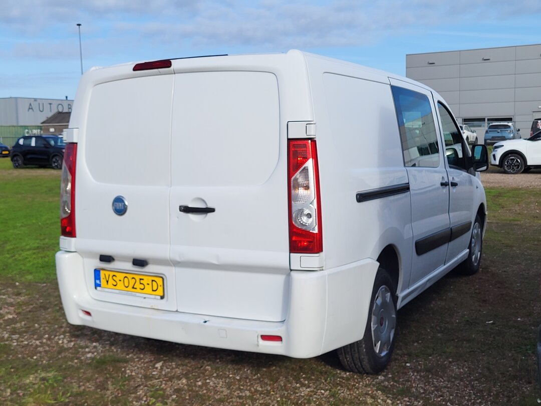 Fiat Scudo 1.6 MultiJet Double Cabin MOT: 15-09-2027 90pk 2015 – foto 4 – kavel bij BAS World Auctions, Zwolle
