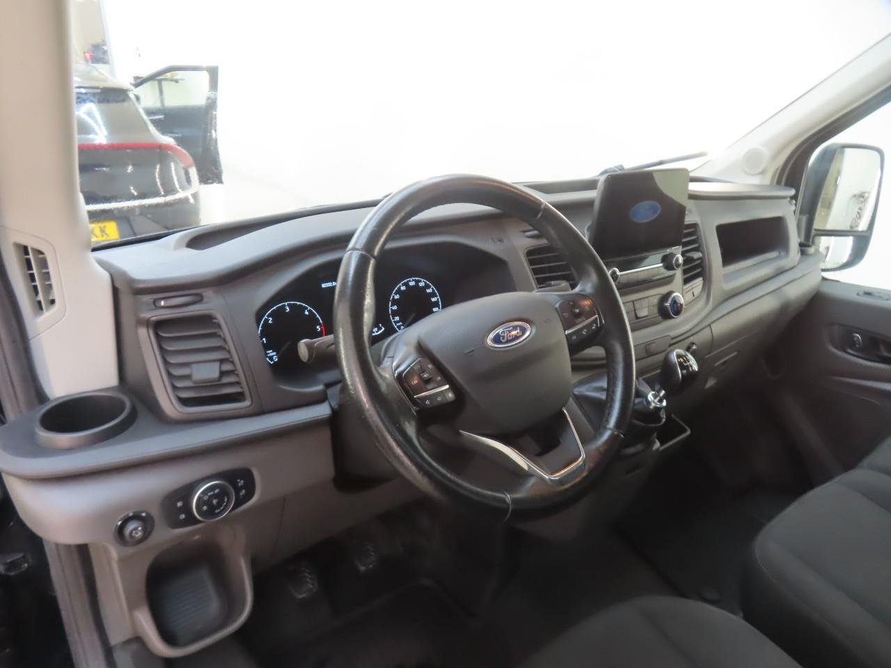 FORD TRANSIT 350 170pk L2H1 Trend RWD CC – foto 5 – kavel bij BAS World Auctions, Veghel