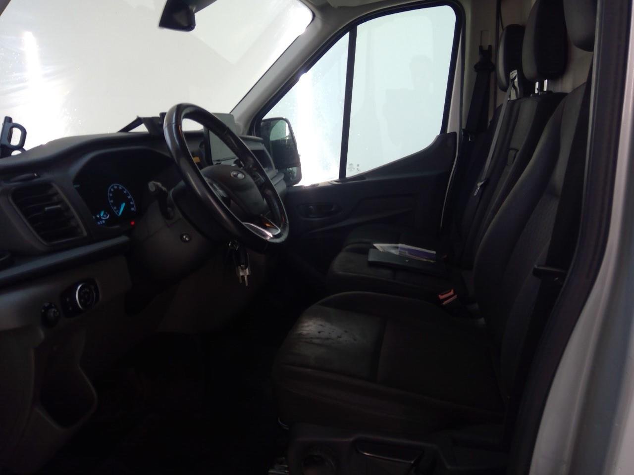 FORD TRANSIT 350 130pk L2H2 Trend FWD Aut. 4d – foto 6 – kavel bij BAS World Auctions, Veghel