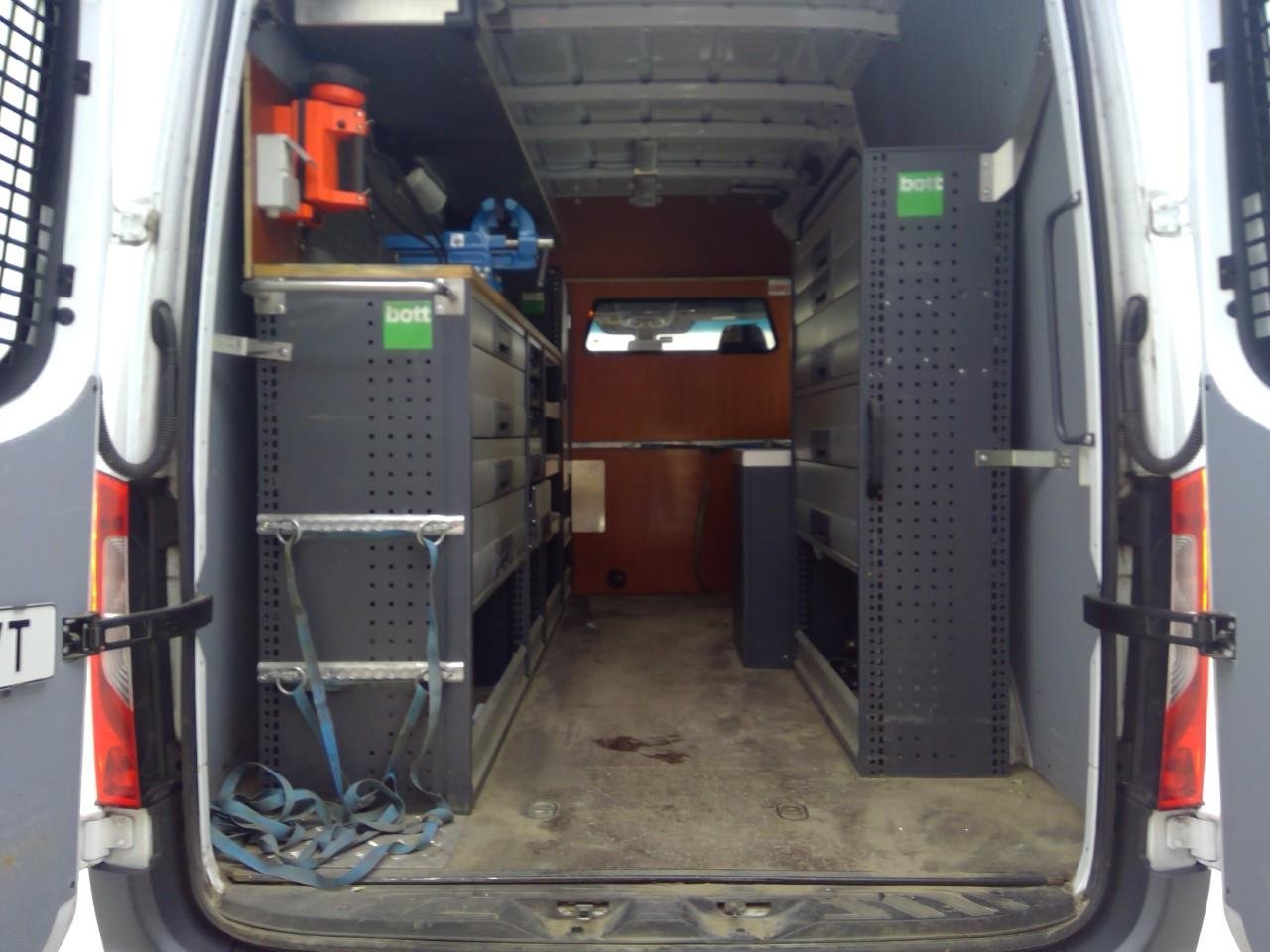 MERCEDES-BENZ Sprinter 314CDI L2H2 RWD 3.5t 7G-Tronic 6 4d – foto 8 – kavel bij BAS World Auctions, Veghel