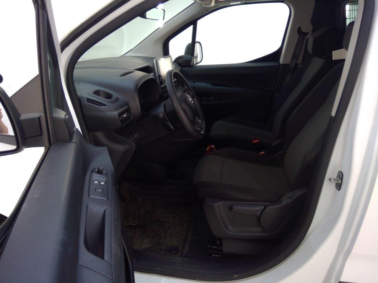CITROËN Berlingo Van BlueHDi 100 S&S Club 1000 kg 4d – foto 7 – kavel bij BAS World Auctions, Veghel