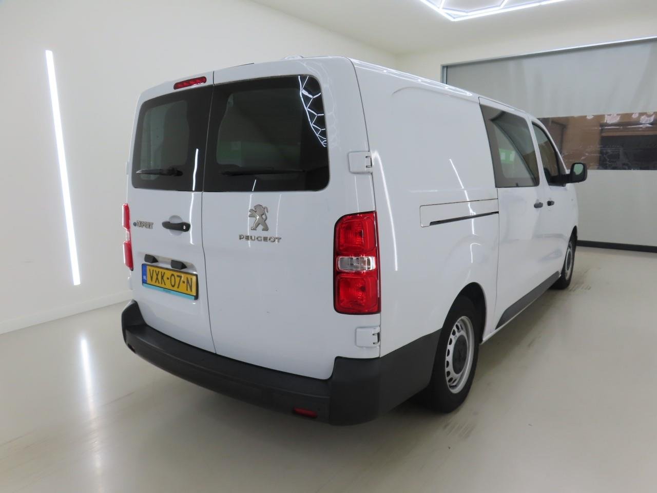 PEUGEOT e-Expert Premium Long 75 kWh 4d – foto 2 – kavel bij BAS World Auctions, Veghel