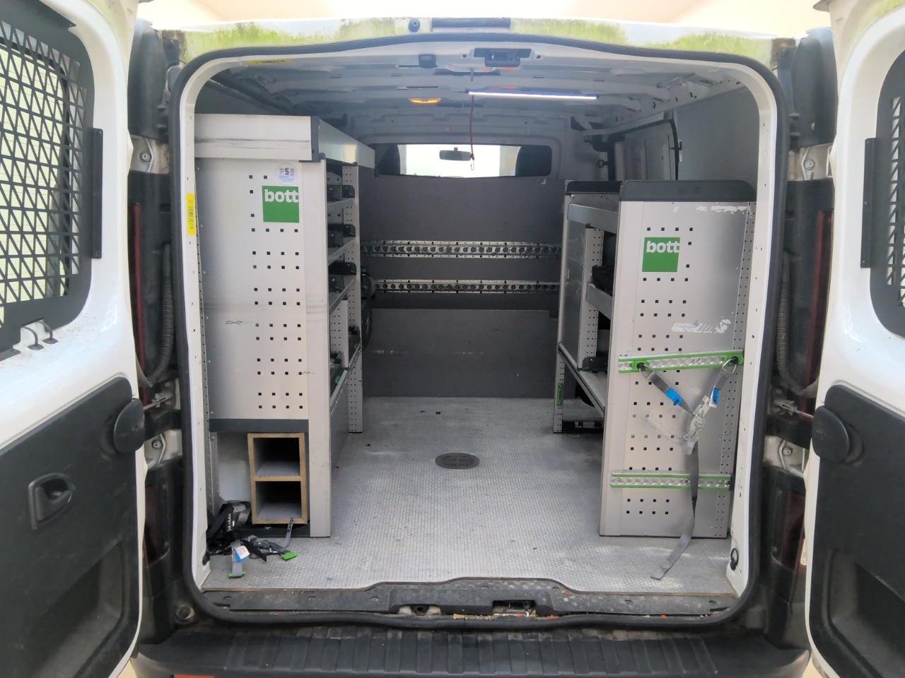 RENAULT TRAFIC L1H1 T29 ENERGY 2.0 dCi 120 Comfort – foto 5 – kavel bij BAS World Auctions, Veghel