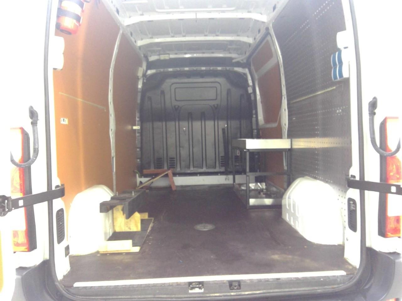 RENAULT MASTER GB 2.3 Energy dCi 145pk L2H2 T33 FWD EU6 – foto 9 – kavel bij BAS World Auctions, Veghel