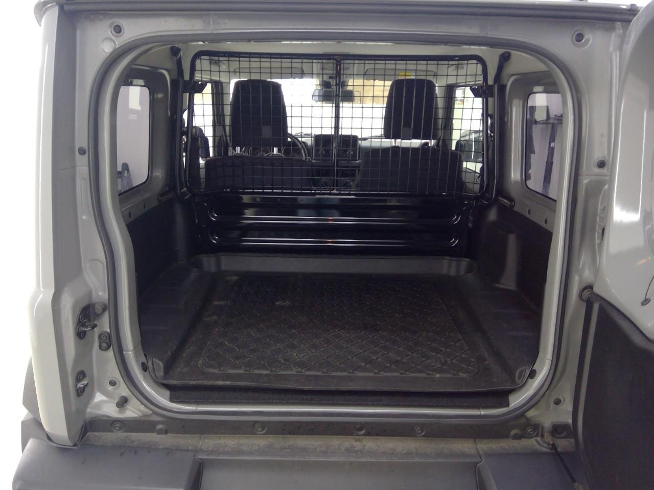 SUZUKI JIMNY 1.5 AllGrip Pro Select 3d – foto 8 – kavel bij BAS World Auctions, Veghel