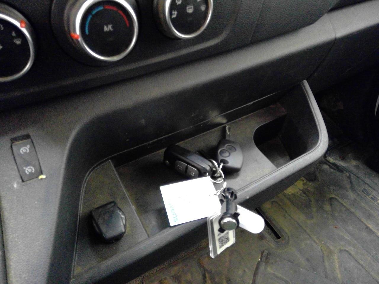 RENAULT MASTER L4H1 T35 DL ENERGY dCi 145 EUVI RWD 2d – foto 9 – kavel bij BAS World Auctions, Veghel