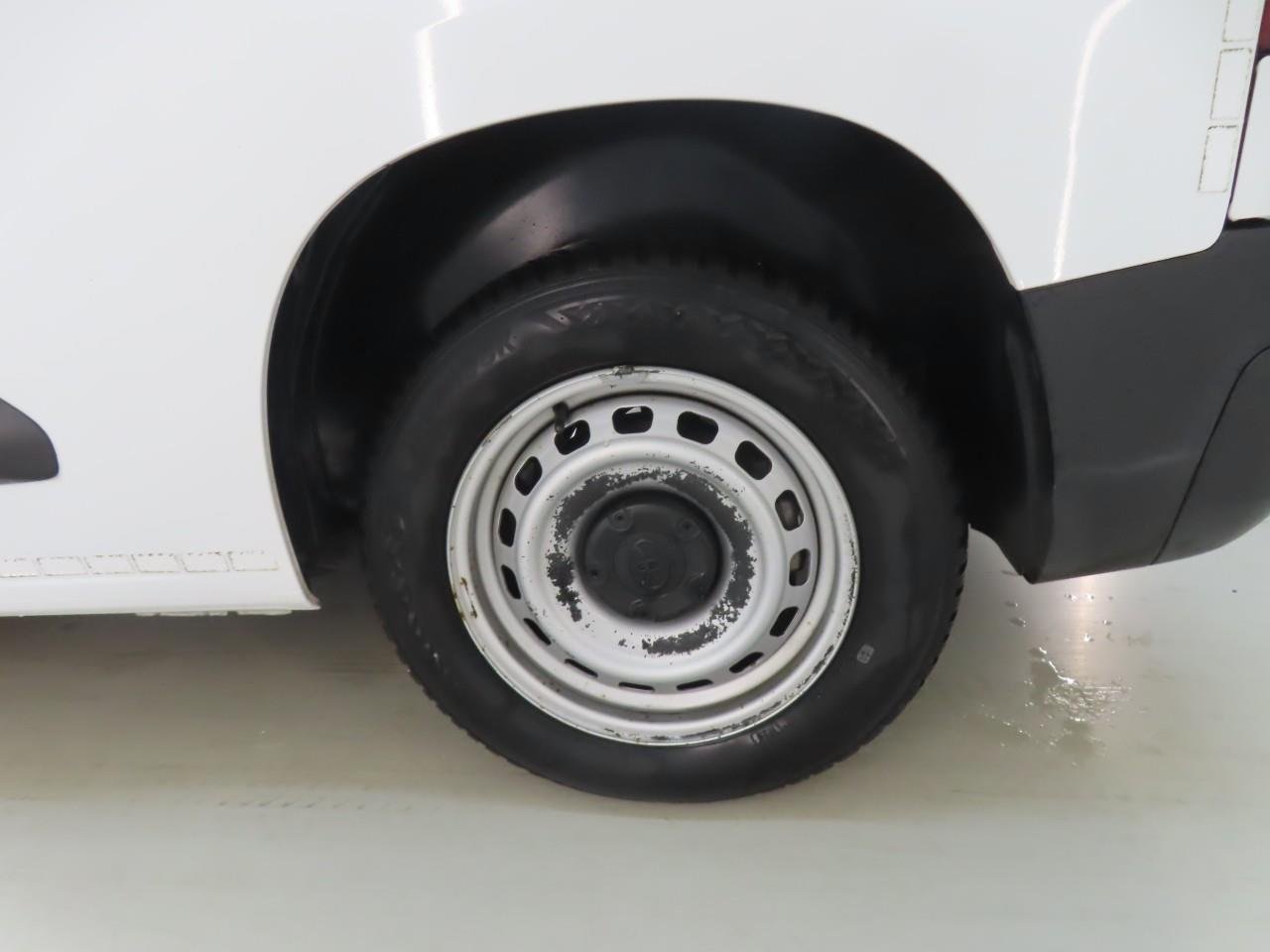 TOYOTA Proace City 1.5 D-4D 100pk Live 4d – foto 10 – kavel bij BAS World Auctions, Veghel