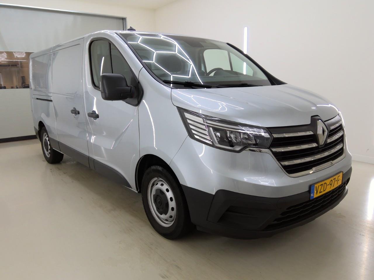 RENAULT TRAFIC L2H1 T30 2.0 dCi 110 comfort 4d – foto 5 – kavel bij BAS World Auctions, Veghel