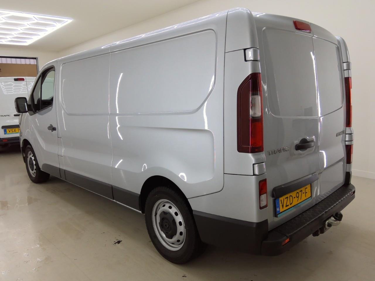 RENAULT TRAFIC L2H1 T30 2.0 dCi 110 comfort 4d – foto 6 – kavel bij BAS World Auctions, Veghel