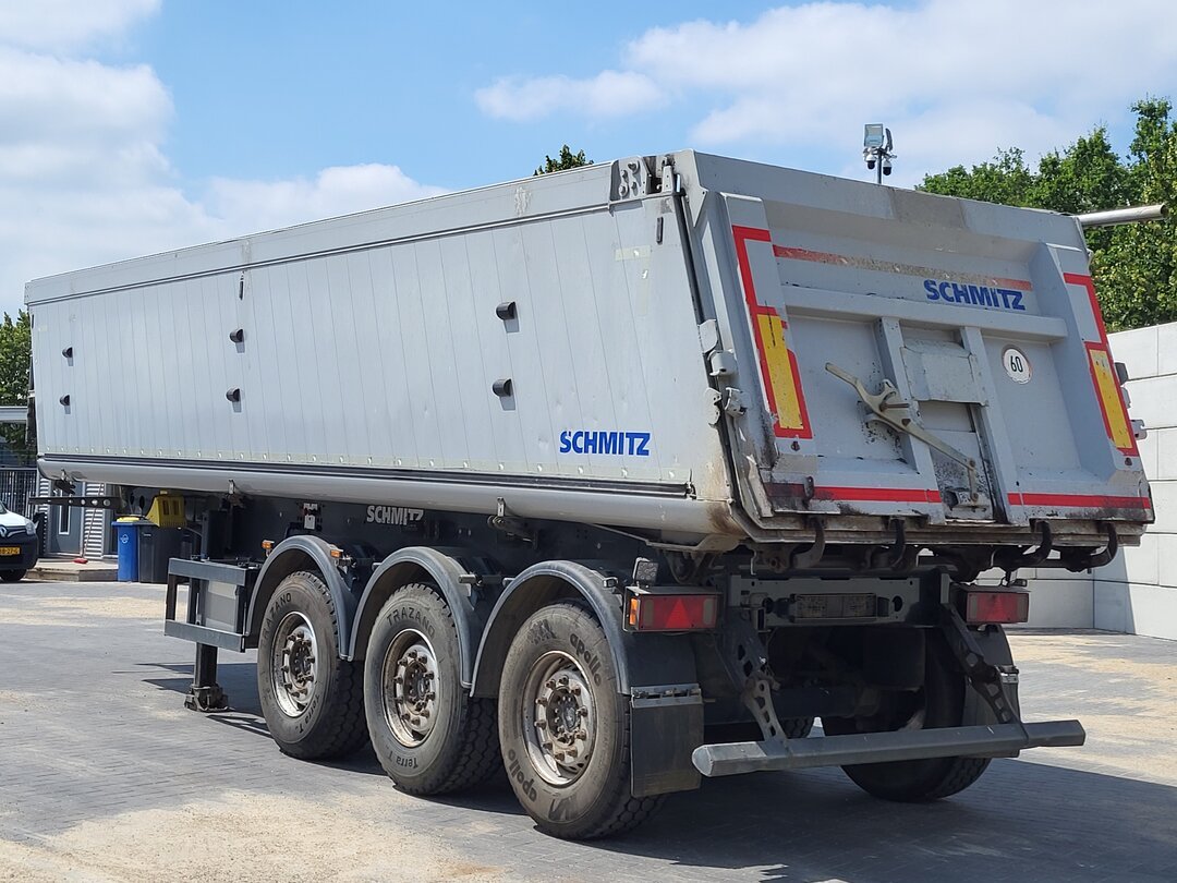 Schmitz SGF*S3 Tipper Lift Axle ALU APK 06/27 Full Air – foto 2 – kavel bij BAS World Auctions, Veghel
