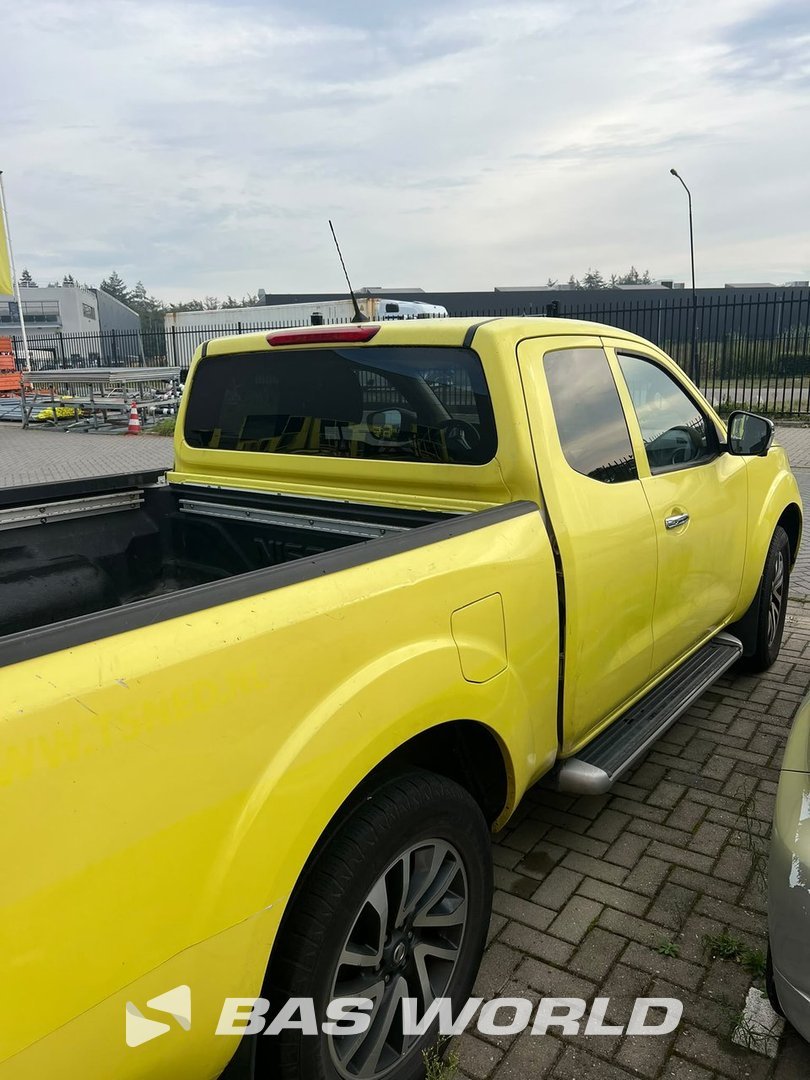 Nissan Navara 163pk Cruise Control Airco – foto 4 – kavel bij BAS World Auctions, Veghel