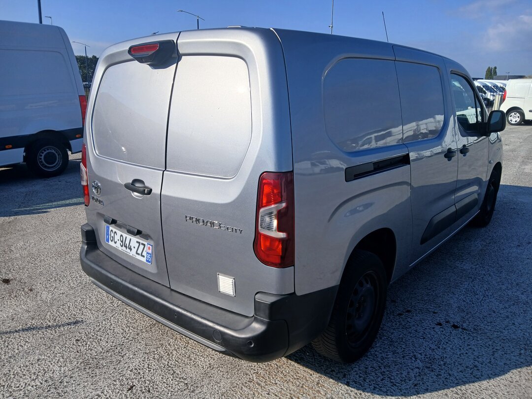 Toyota ProAce L1H1 Petrol Closed van – foto 3 – kavel bij BAS World Auctions, Veghel