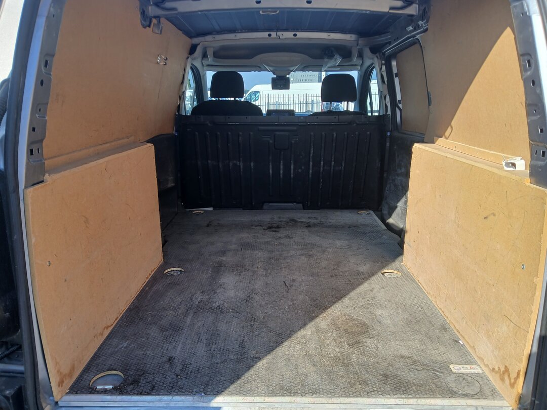 Toyota ProAce L1H1 Petrol Closed van – foto 7 – kavel bij BAS World Auctions, Veghel