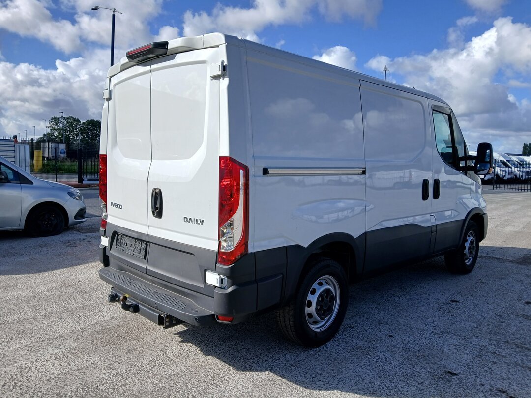 Iveco Daily 35S16 L1H1 Automatic 2024 – foto 4 – kavel bij BAS World Auctions, Veghel