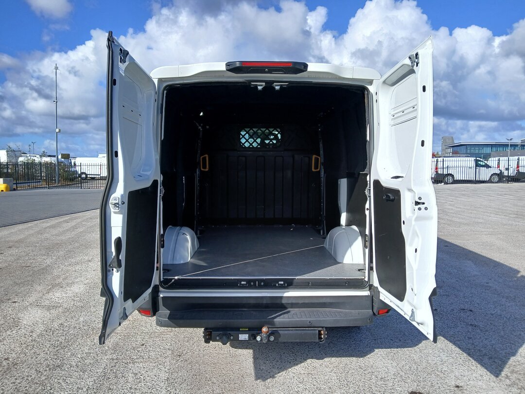 Iveco Daily 35S16 L1H1 Automatic 2024 – foto 7 – kavel bij BAS World Auctions, Veghel