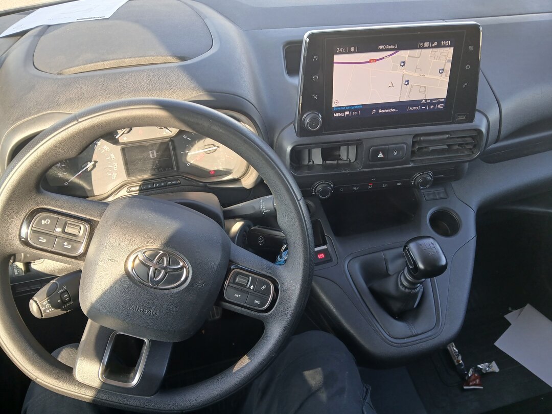 Toyota ProAce L1H1 Petrol Closed van – foto 10 – kavel bij BAS World Auctions, Veghel