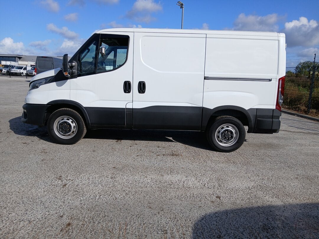 Iveco Daily 35S16 L1H1 Automatic 2024 – foto 5 – kavel bij BAS World Auctions, Veghel
