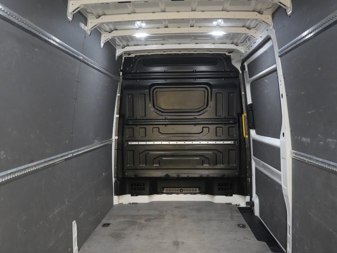 MAN TGE 3.140 Closed van Automaat L4H3 Airco Cruise Camera Euro6 L3H2 L3 Maxi – foto 10 – kavel bij BAS World Auctions, Veghel