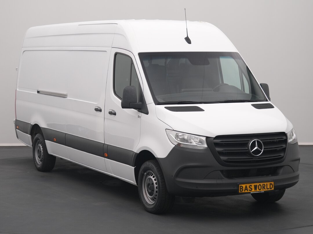 Mercedes Sprinter 317 CDI Closed van Automaat L3H2 AC/Climate 3,5t Trekhaak MBUX Carplay Camera Parkeersensoren Euro6 L3 – foto 4 – kavel bij BAS World Auctions, Veghel