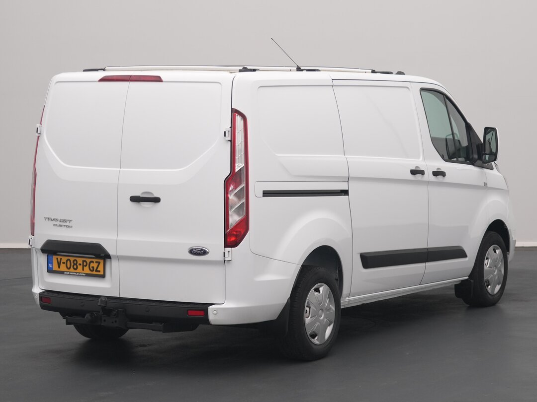 Ford Transit Custom 130PK Closed van L1H1 Airco Navi Cruise Camera Euro6 – foto 3 – kavel bij BAS World Auctions, Veghel