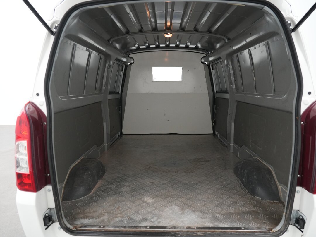 Cenntro Logistar 200V ELECTRIC Dubbele Schuifdeur Bestelauto Electric – foto 9 – kavel bij BAS World Auctions, Veghel
