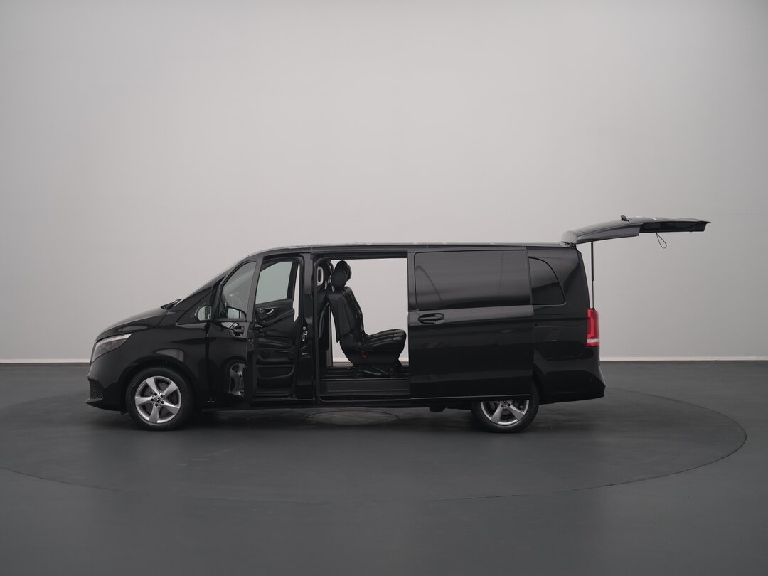 Mercedes V-Klasse 250 Passenger transport Automaat XL Personenvervoer AC/Climate 10"MBUX Carplay Navi Camera LED Euro6 L3H1 – foto 6 – kavel bij BAS World Auctions, Veghel
