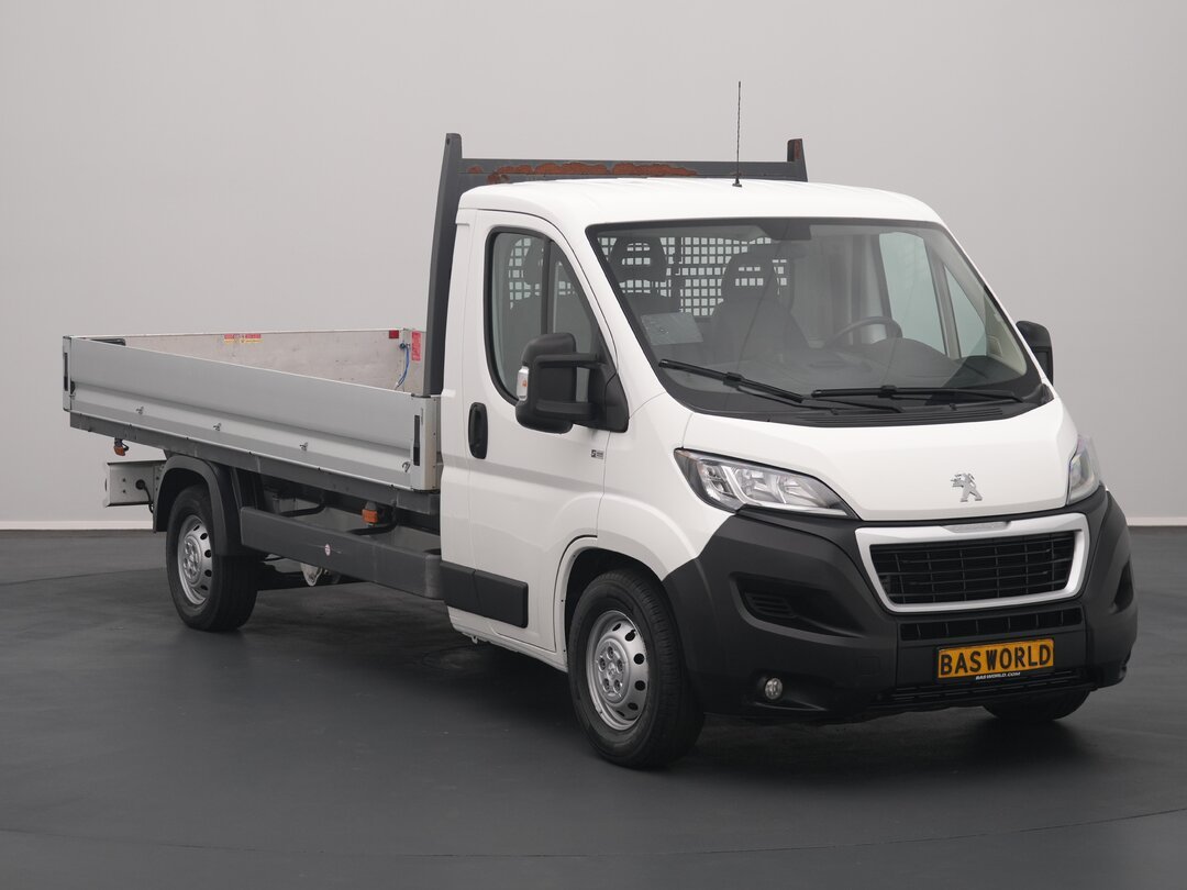 Peugeot Boxer 165PK Open Open Laadbak Airco Navi Trekhaak Euro6 Pritsche Pickup – foto 4 – kavel bij BAS World Auctions, Veghel