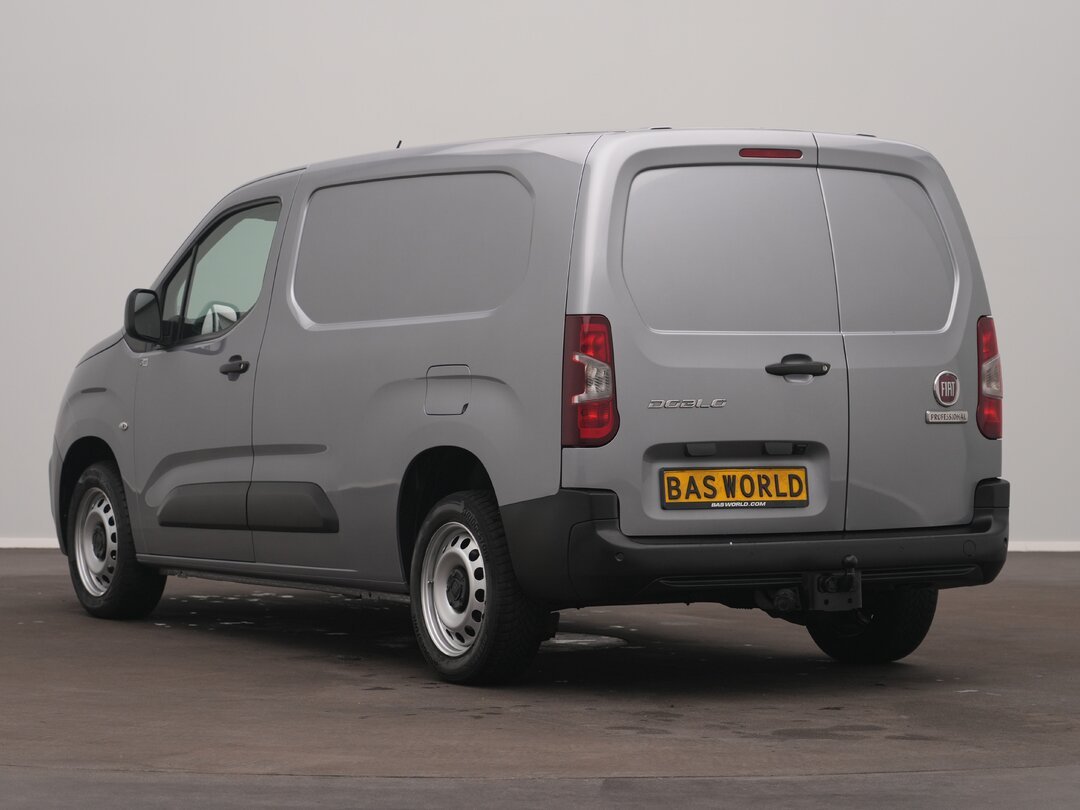 Fiat Doblo 130pk Closed van Automaat L2H1 Airco Navi Carplay Camera Cruise Euro6 Maxi – foto 5 – kavel bij BAS World Auctions, Veghel