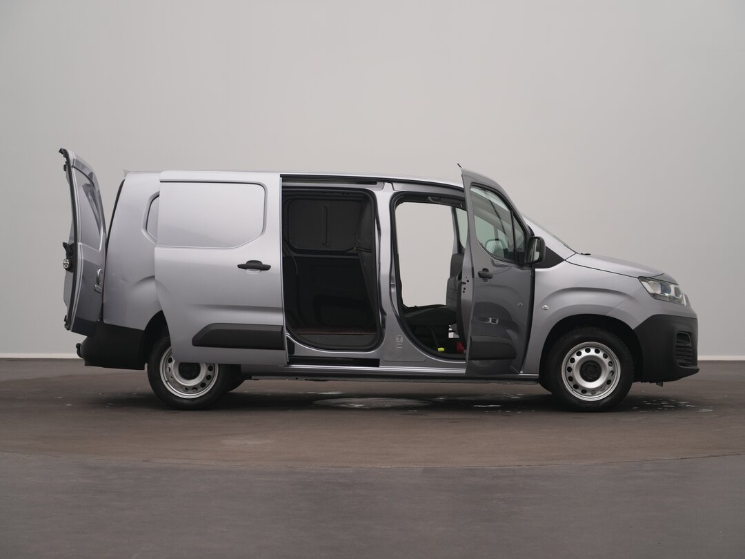 Fiat Doblo 130pk Closed van Automaat L2H1 Airco Navi Carplay Camera Cruise Euro6 Maxi – foto 6 – kavel bij BAS World Auctions, Veghel
