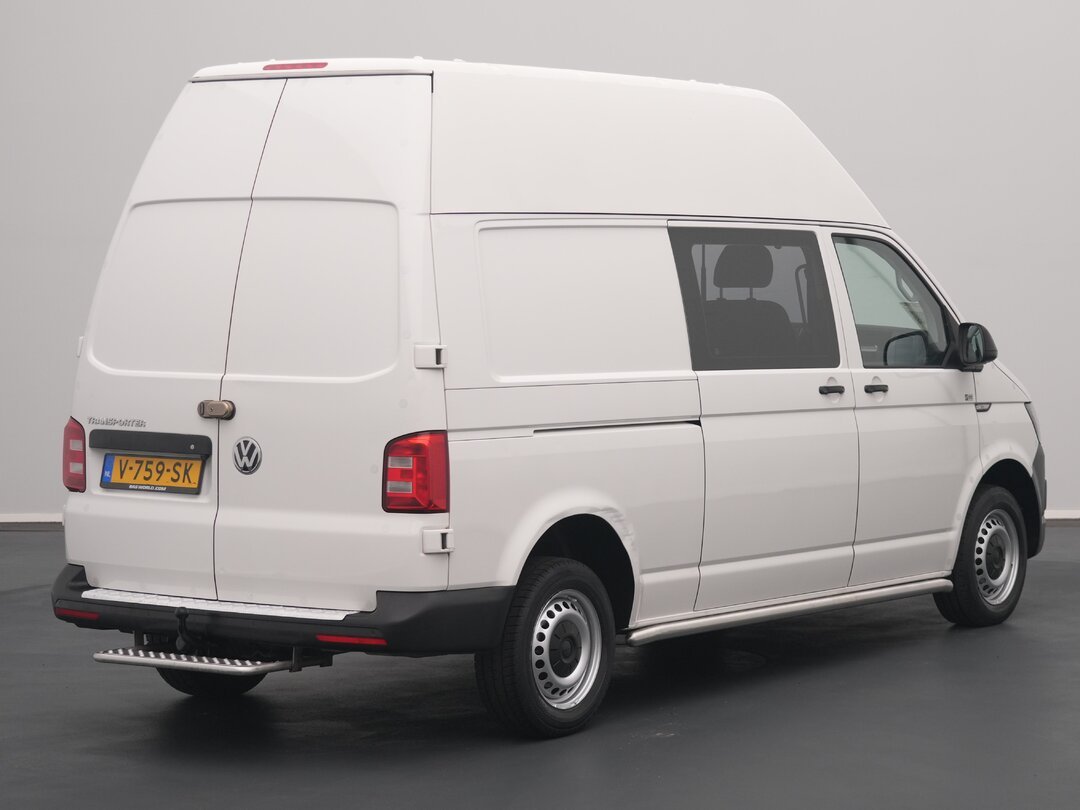 Volkswagen TRANSPORTER 2.0 TDI 150pk DSG L2H3 DC 3200 Trendline Executive+ – foto 3 – kavel bij BAS World Auctions, Veghel