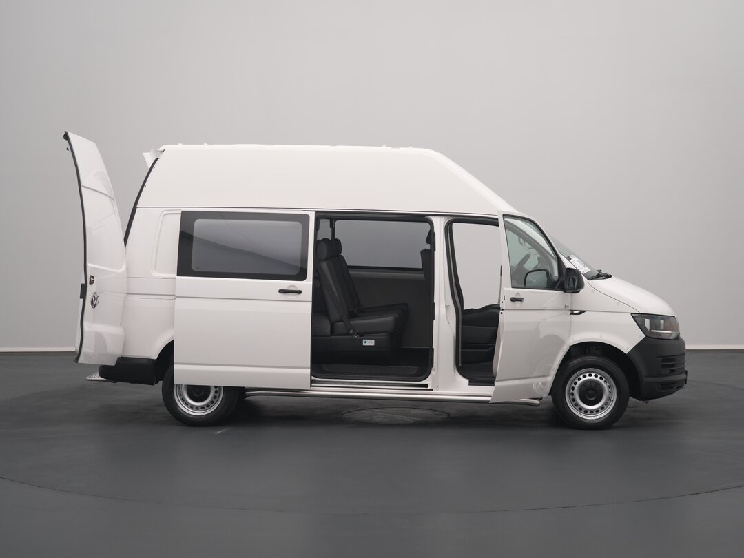 Volkswagen TRANSPORTER 2.0 TDI 150pk DSG L2H3 DC 3200 Trendline Executive+ – foto 5 – kavel bij BAS World Auctions, Veghel