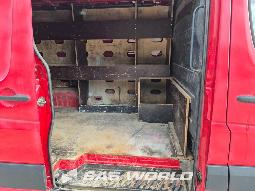Mercedes Sprinter 210 CDI Closed Van – foto 7 – kavel bij BAS World Auctions, Rotterdam