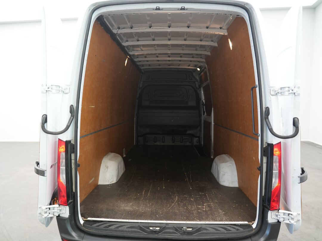 Mercedes Sprinter 315 CDI Closed Van L3H2 New Model AC/Climate 10" Mbux Cruise Control Camera – foto 9 – kavel bij BAS World Auctions, Veghel