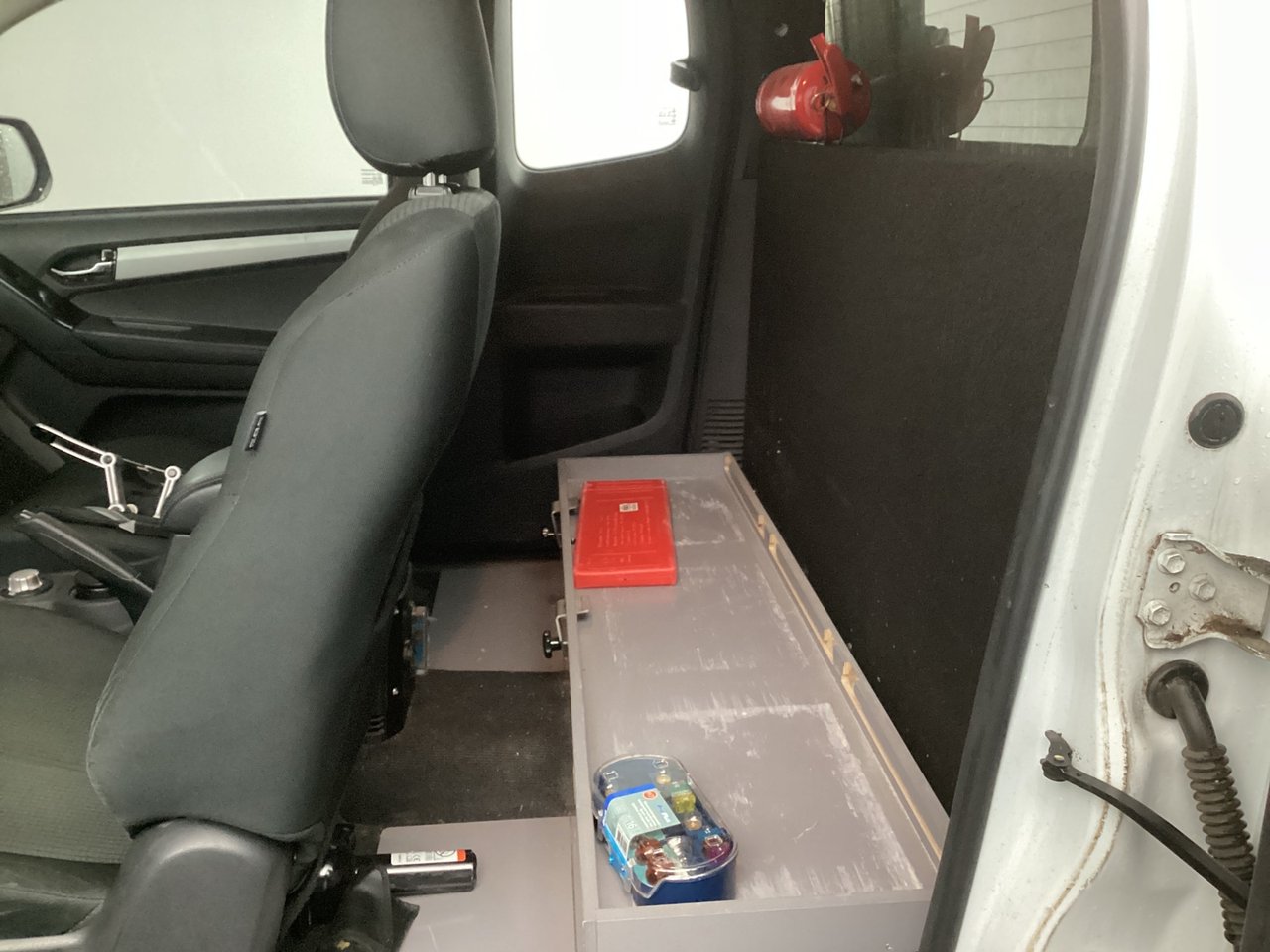Isuzu D-Max 1.9 Extended Cab X-Country 2020 – foto 9 – kavel bij BAS World Auctions, Veghel
