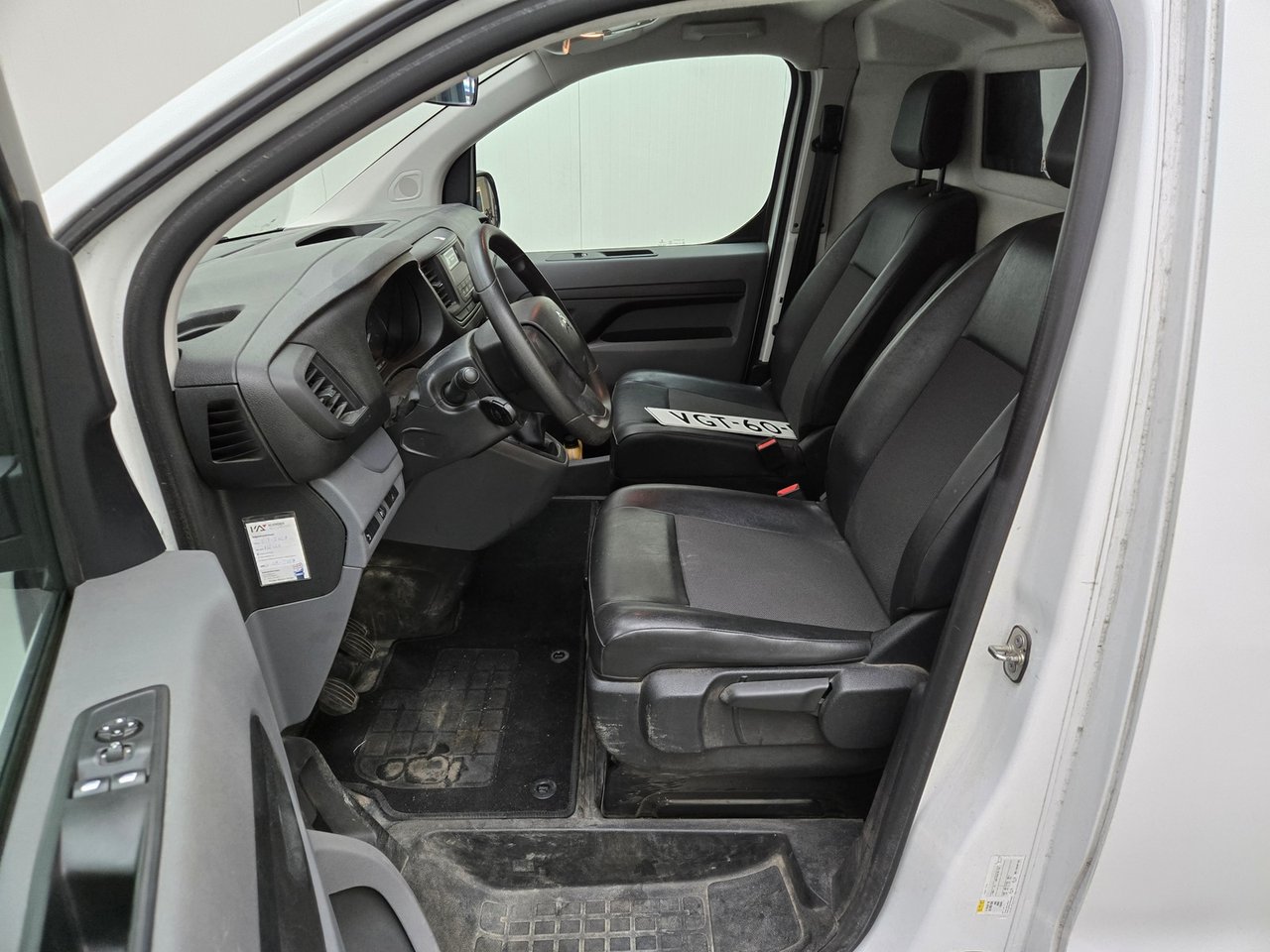 Citroen Jumpy 1.5 BlueHDI 100 M Club 2020 – foto 5 – kavel bij BAS World Auctions, Veghel