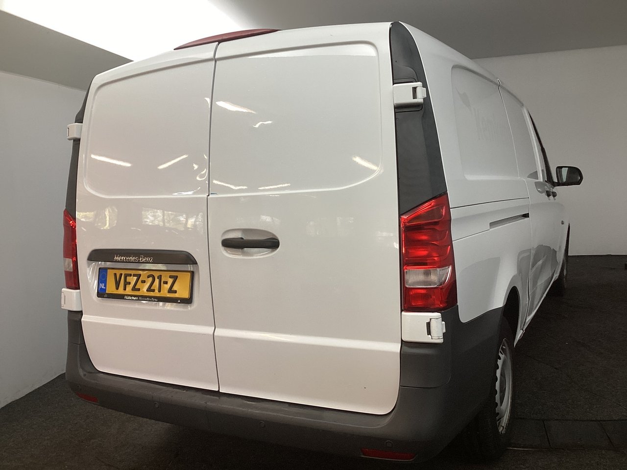 Mercedes-Benz Vito 110 CDI Functional Extra Lang 2020 – foto 4 – kavel bij BAS World Auctions, Veghel
