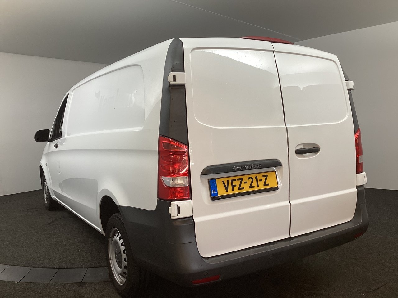 Mercedes-Benz Vito 110 CDI Functional Extra Lang 2020 – foto 3 – kavel bij BAS World Auctions, Veghel