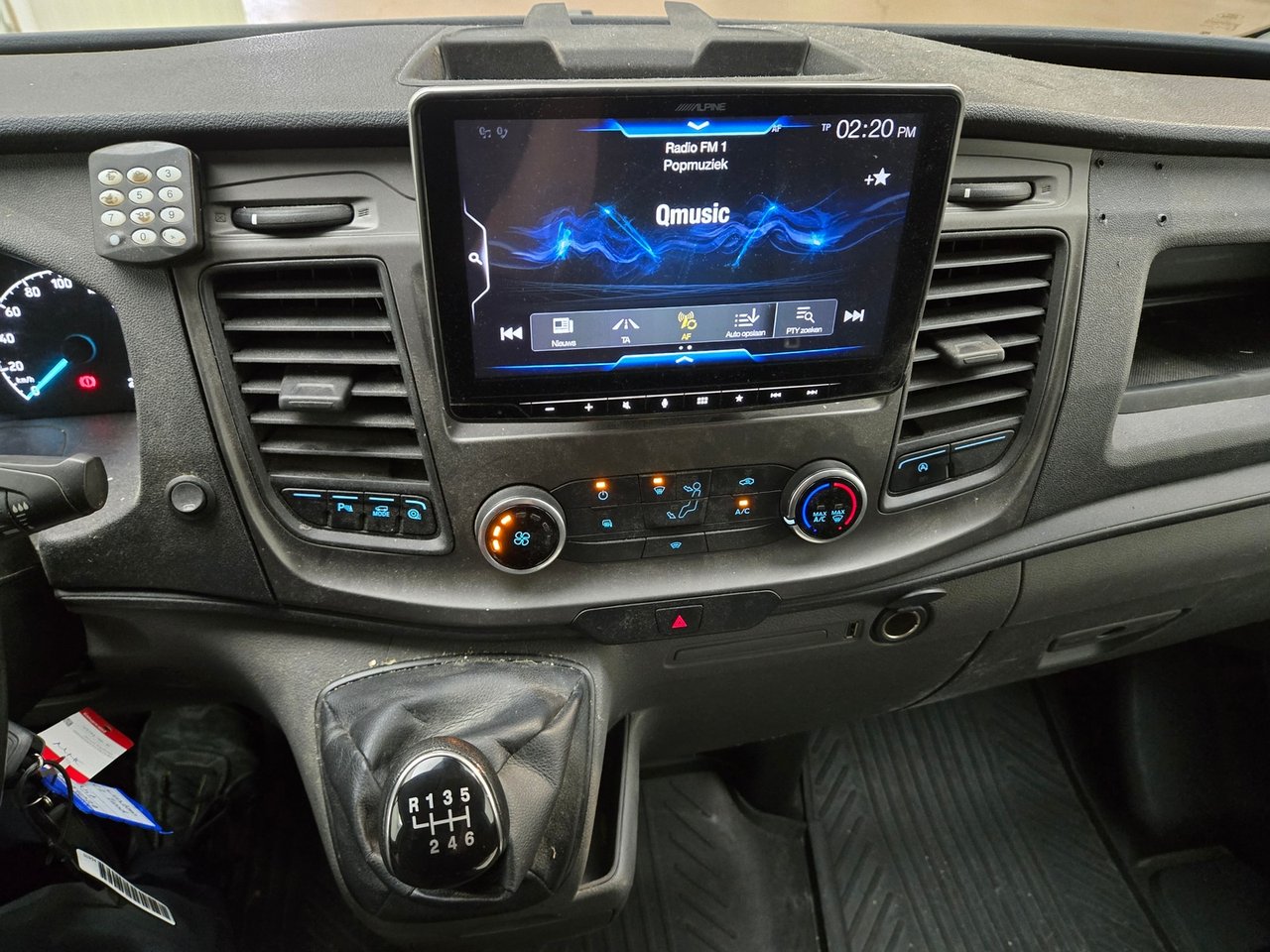 Ford Transit Custom 300 2.0 TDCI L2H1 Trend 2019 – foto 7 – kavel bij BAS World Auctions, Veghel