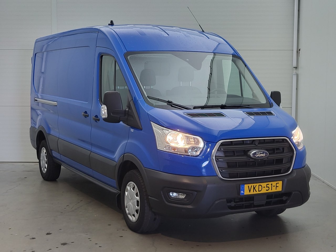Ford Transit 350 2.0 TDCI L3H2 Trend MHEV RWD 2021 – foto 2 – kavel bij BAS World Auctions, Veghel