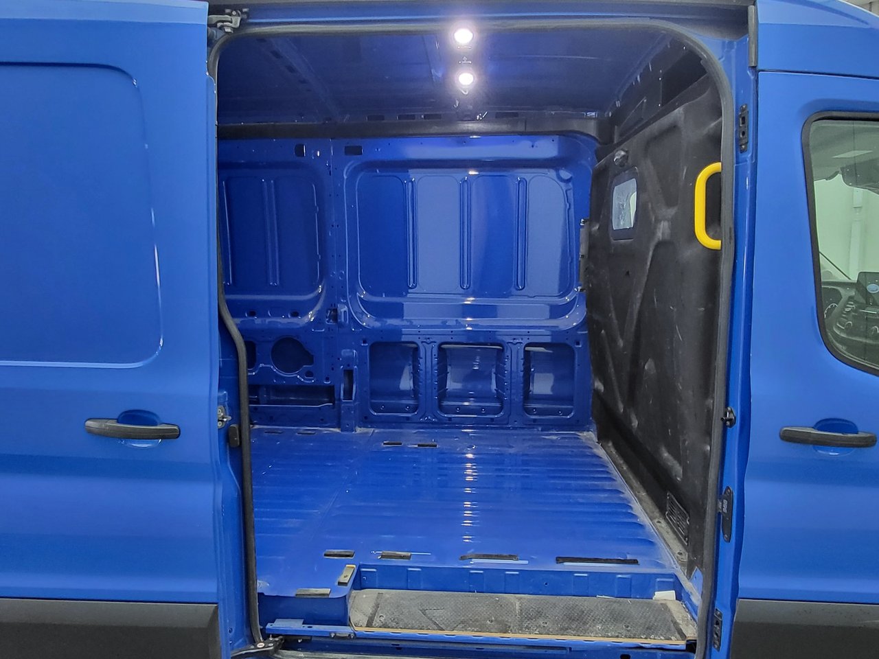 Ford Transit 350 2.0 TDCI L3H2 Trend MHEV RWD 2021 – foto 8 – kavel bij BAS World Auctions, Veghel