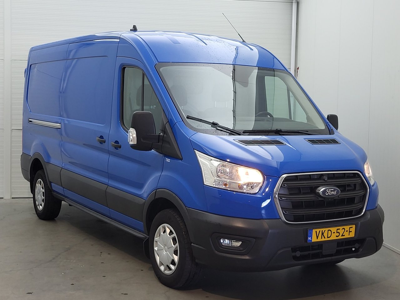 Ford Transit 350 2.0 TDCI L3H2 Trend MHEV RWD 2021 – foto 2 – kavel bij BAS World Auctions, Veghel