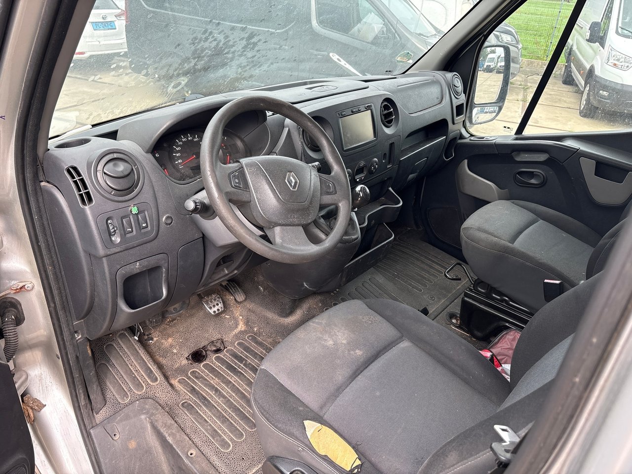 Renault Master T35 2.3 dCi L2H3 Energy 2018 – foto 8 – kavel bij BAS World Auctions, Veghel