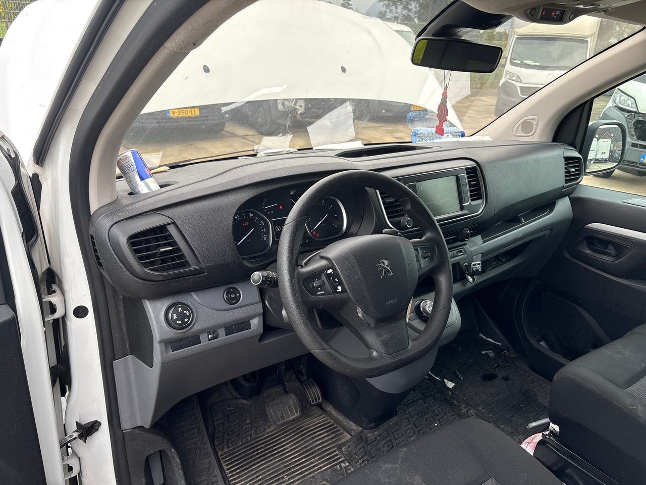 Peugeot Expert 2.0 BlueHDI 180 Long Premium DC 2020 – foto 8 – kavel bij BAS World Auctions, Veghel