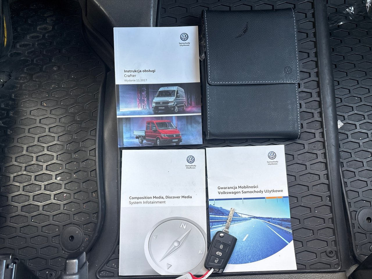 Volkswagen Crafter 35 2.0 TDI L3H3 2018 – foto 10 – kavel bij BAS World Auctions, Veghel